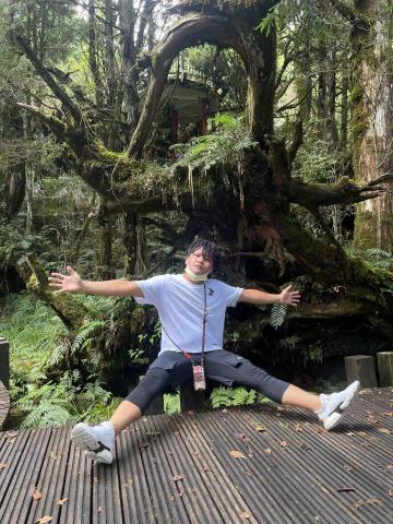 提供總機服務的專家黃彥豪