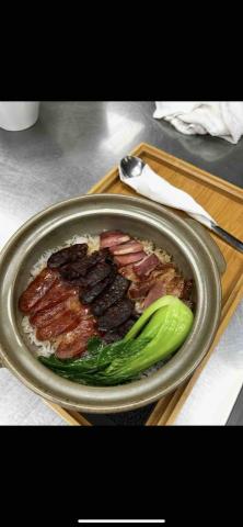 十六饗雀有限公司 - 港式煲仔飯