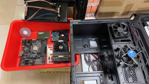 拾億電腦工作室 - 