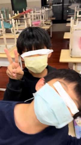 Halring - 曾任安親班課輔老師
輔導學生學校及評量作業