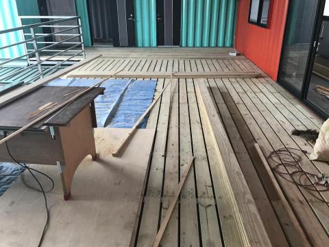 上順建材行 - 南方松景觀平台施做