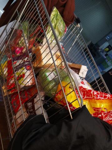 Qin Lin Huang - 採買商品