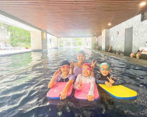 Lemon陪你游 - 到府教學 - 女教練團隊🏊🏻♀️ -  Lemon陪你游 - 到府教學 - 女教練團隊🏊🏻♀️ -