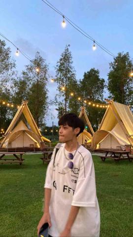 提供高雄衝浪教學服務的專家蘇俊銘