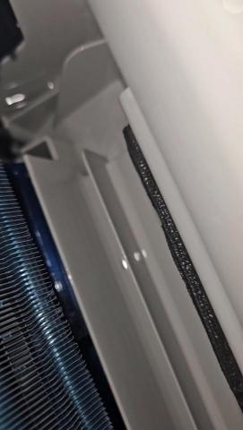 安家洗淨-小蔡 - 後排水溝使用特殊工具慢慢刷洗完成，給您掛洗的價格，接近全拆洗的乾淨程度