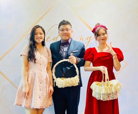 Chloe中英文主持_婚禮/尾牙/論壇/司儀/全活動主持 - 喜來登婚宴主持