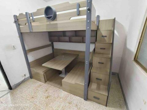 K·專業家具組裝 - 淘寶。上下鋪訂製。床鋪+下方休閒區