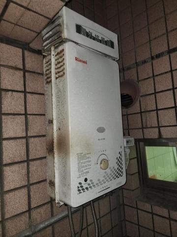 阿寬水電 - 熱水器支架重新安裝（完成）