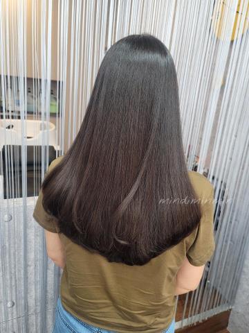 Mindi髮型美學 - 縮毛矯正+C彎(熱門款)