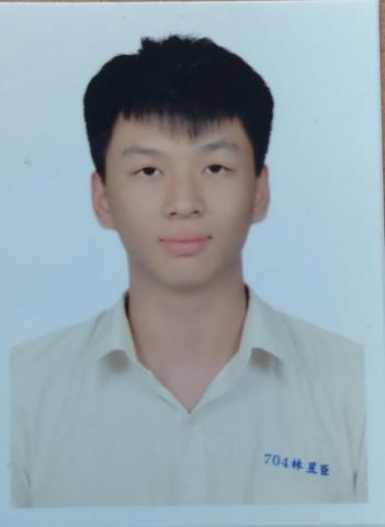 提供數學家教高雄服務的專家林昱臣