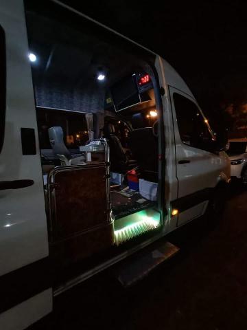 *宜蘭*旅遊包車-九人座/保母車/中巴 - 