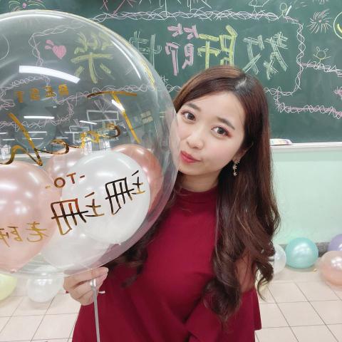 提供高中歷史服務的專家鍾明珊