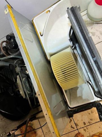 森璟冷氣空調行 - 窗型冷氣1台1100起~1800元
