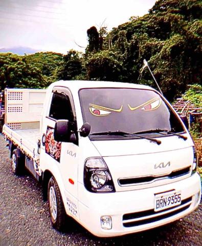 屋角企業 - 道路救援車