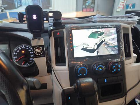 融譽汽車影音 - 