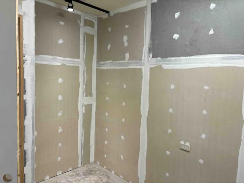 專業油漆阿華 - 