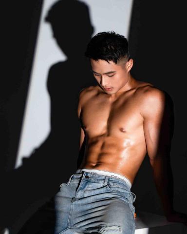 提供晚班兼職現領服務的專家陳以晴