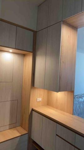 王鈞凱 - 系統櫃安裝