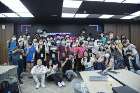 劉若妤 - AI少年出任務