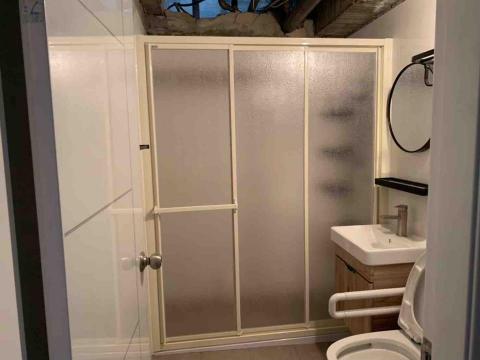 丞欣鋁門窗 - 淋浴拉門