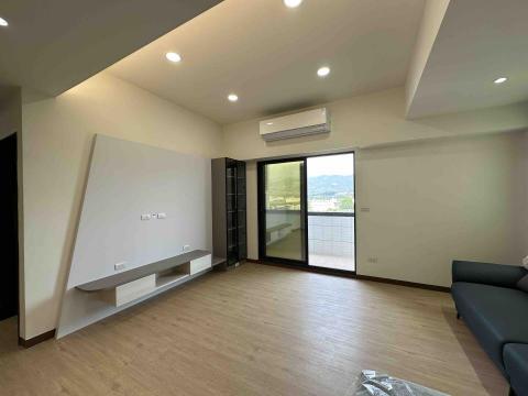 王冠裝修工程 - 