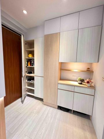 王冠裝修工程 - 玄關櫃