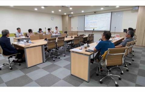 Carol 翻譯/隨行翻譯/同步口譯/逐步口譯🇬🇧🇱🇷🇦🇺 - 口譯會議現場