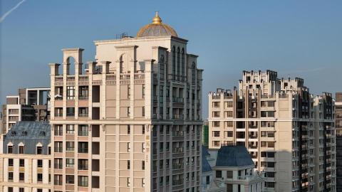 Dragon D - 建物空拍照