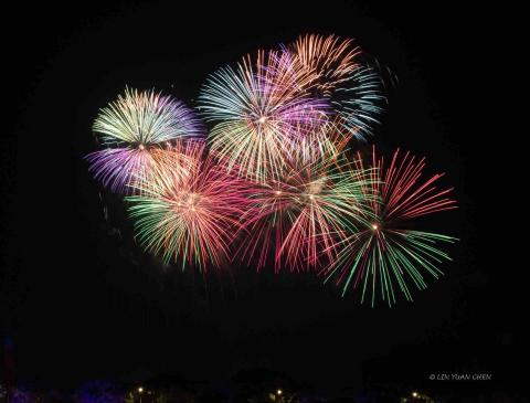 影痕光跡 - 2024國慶煙火