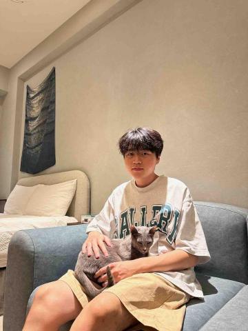 提供三重寵物美容服務的專家陳澤洋