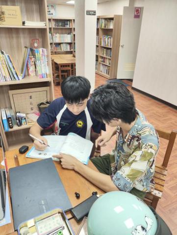 鍾聖懋 - 教學過程