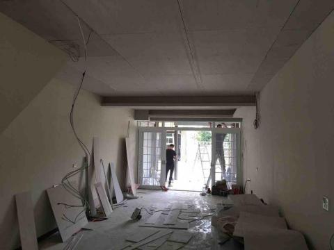 東暘宅修裝潢 - 