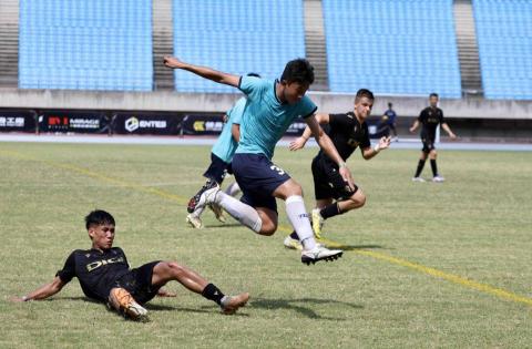 鄧穎謙（魚路小鄧 攝影工作室） - 