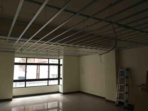 東暘宅修裝潢 - 