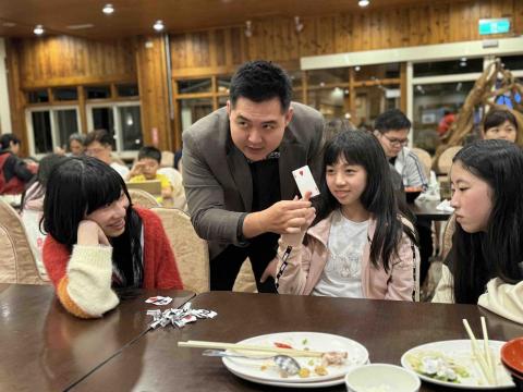 互動魔術-黑輪 - 