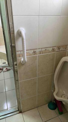 戴義雄 - 垂直扶手