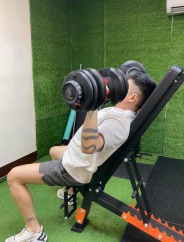 Eason運動按摩｜私人教練 - 增肌訓練