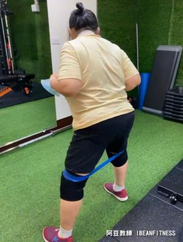 Eason運動按摩｜私人教練 - 退化性關節炎肌力訓練