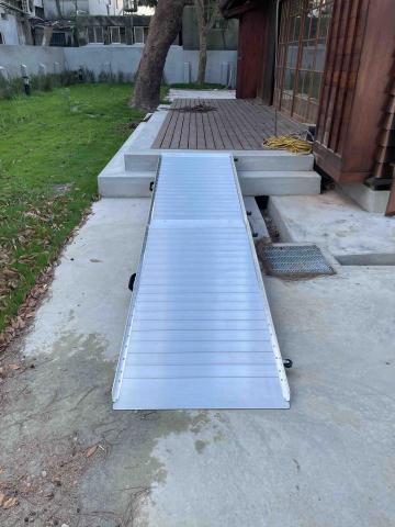 戴義雄 - 寬75公分長300公分，快拆斜坡板