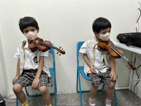 張碩桓 - 小提琴基礎培養