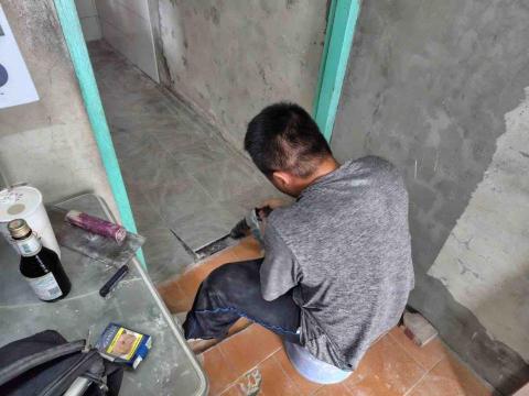 永益工程行 - 地面打底1 永益工程行 - 地面打底1