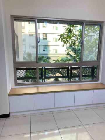 林琦玲 - 窗戶清潔