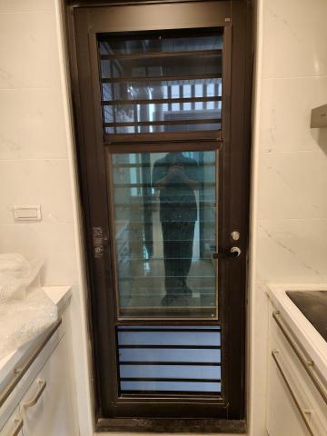 防霾紗網達人 - 平沙三合一廚房陽台門