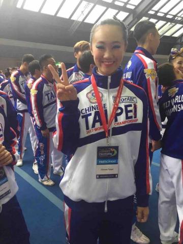 Nana老師 爵士/KPOP/墊上器械皮拉提斯一對一專業戶 - 2017世界青年啦啦隊錦標賽 代表選手