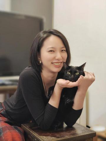 吳季蓉 寵物保母 - 家裡養了四年的黑貓