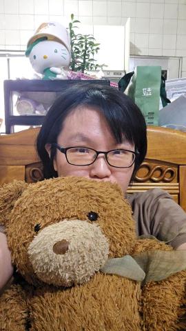 提供光療diy服務的專家趙思婷