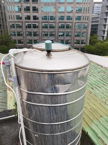 周昆興 - 水塔水位控制器修繕作業（完工）