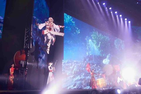 何慈婷 (舞弦二胡工作室) - 霹靂布袋戲_《霹靂盛典》演唱會紀錄