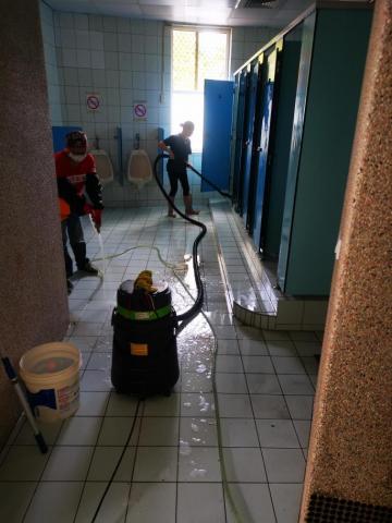 台中立澄清潔公司 - #國小廁所清潔#立澄專業清潔0966-823-168