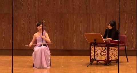 何慈婷 (舞弦二胡工作室) - 國家音樂廳演奏廳（獨奏：一枝花）